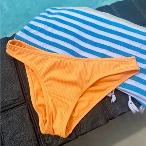 brand TARGET / size S / color ORANGE